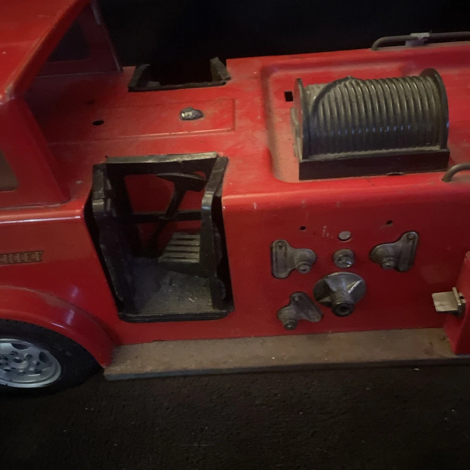 De colección Acero Prensado Años 60 AMF HAVOLINE ACEITE TEXACO FIRE CHIEF Camión Motor Buddy L Foto 3 de 4