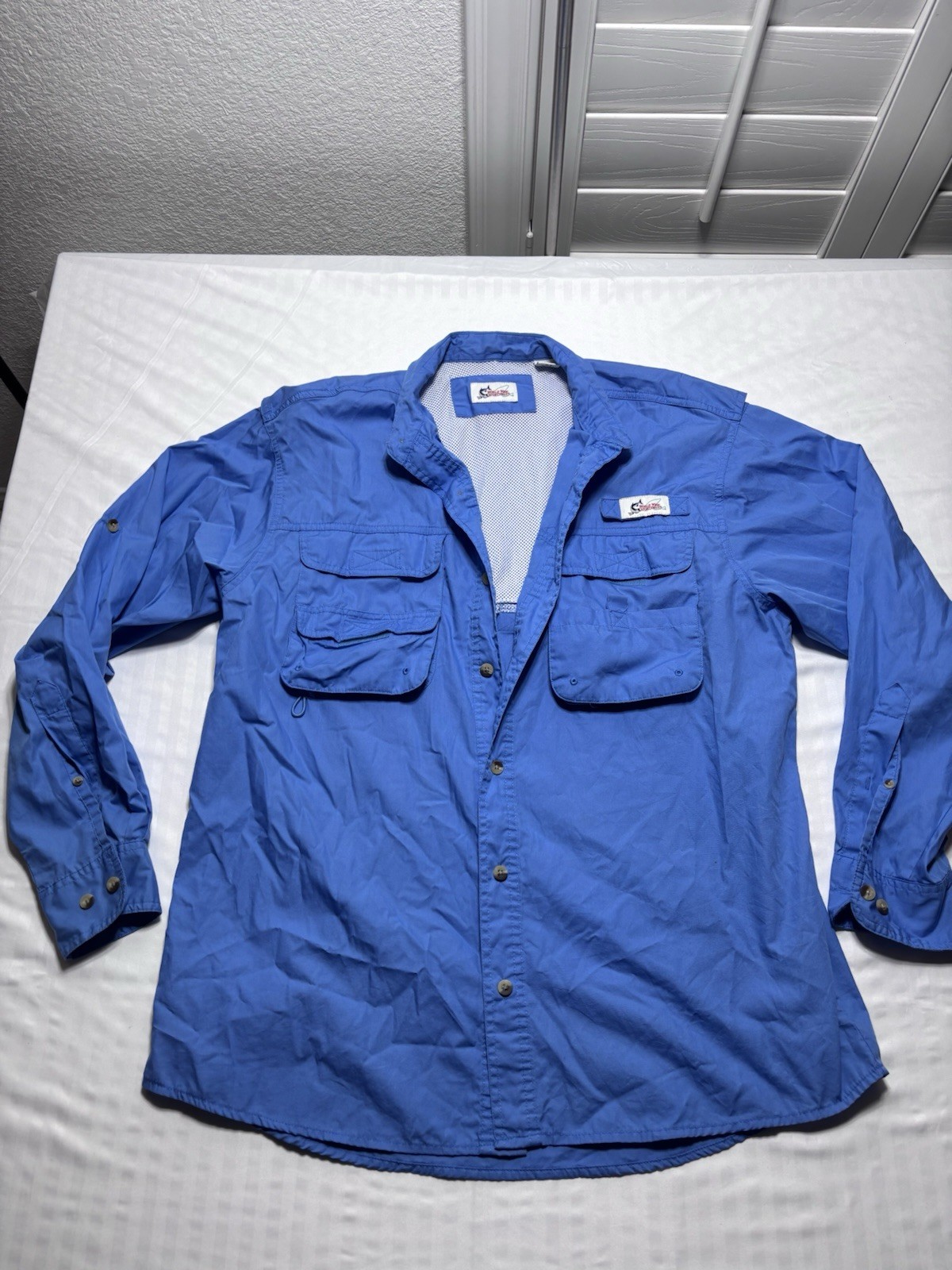 World Wide Sportsman Shirt L Blue Button Front Long Sleeve Fishing Vented Back