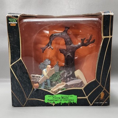 Lemax Spooky Town Coffin Maker 73605 Halloween Village Accent Accessory Retired