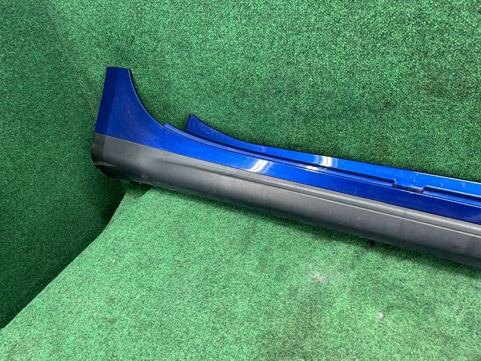 🛑 2014-2020 Maserati Ghibli Right Side Skirt Rocker Panel Molding OEM