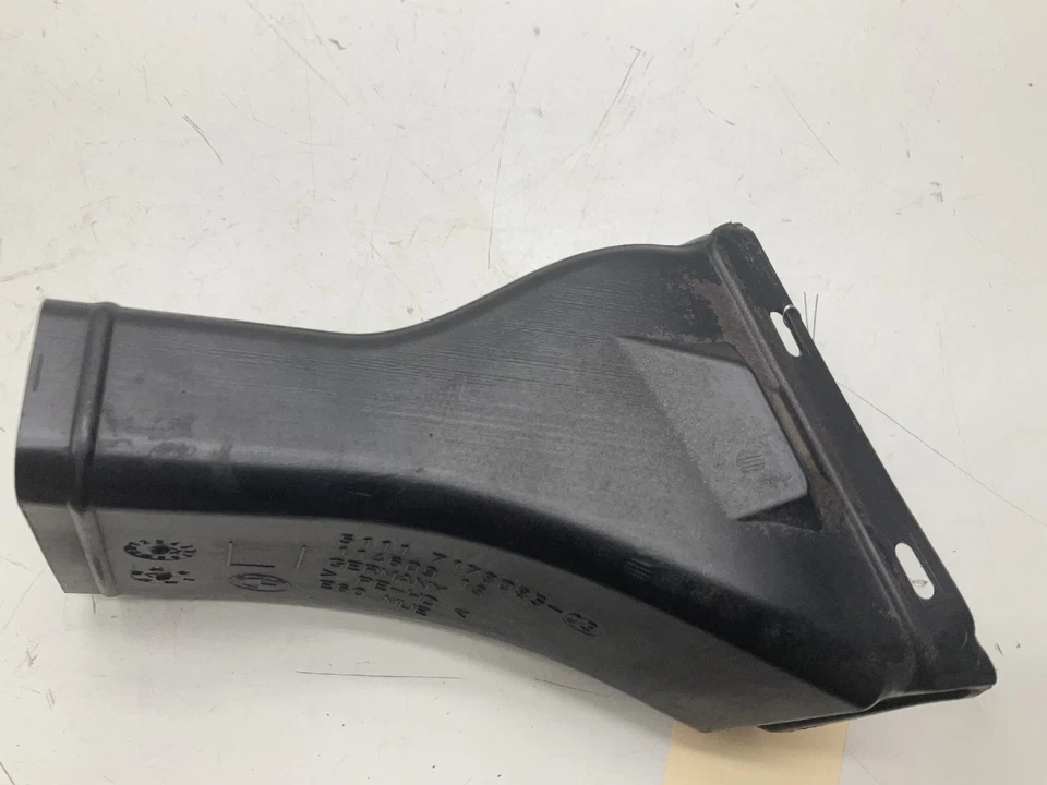 BMW 535XI 2008 sedán freno delantero izquierdo refrigeración conducto de aire compatible con 08-10 BMW 528i OEM+ Foto 2 de 4