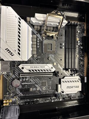 MSI B460M MORTAR B460M mATX Mainboard DDR4 DVI+HDMI+DP LGA1200 Defekt JFM5