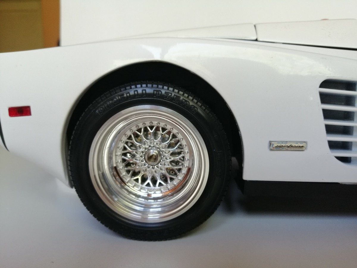 Maquette Pocher Ferrari F40 Et Porsche 1/8 - Kit Dodge Charger R/T Inclus - Neuf