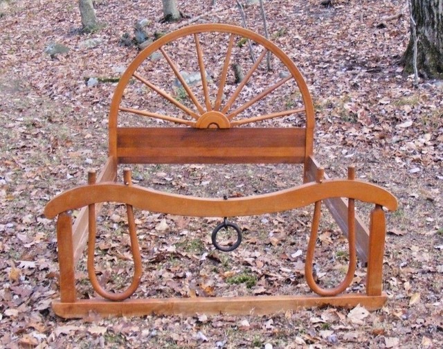 RUSTIC WESTERN WOOD BED FRAME, Wagon Wheel w Oxen Yoke Cowboy Cabin
