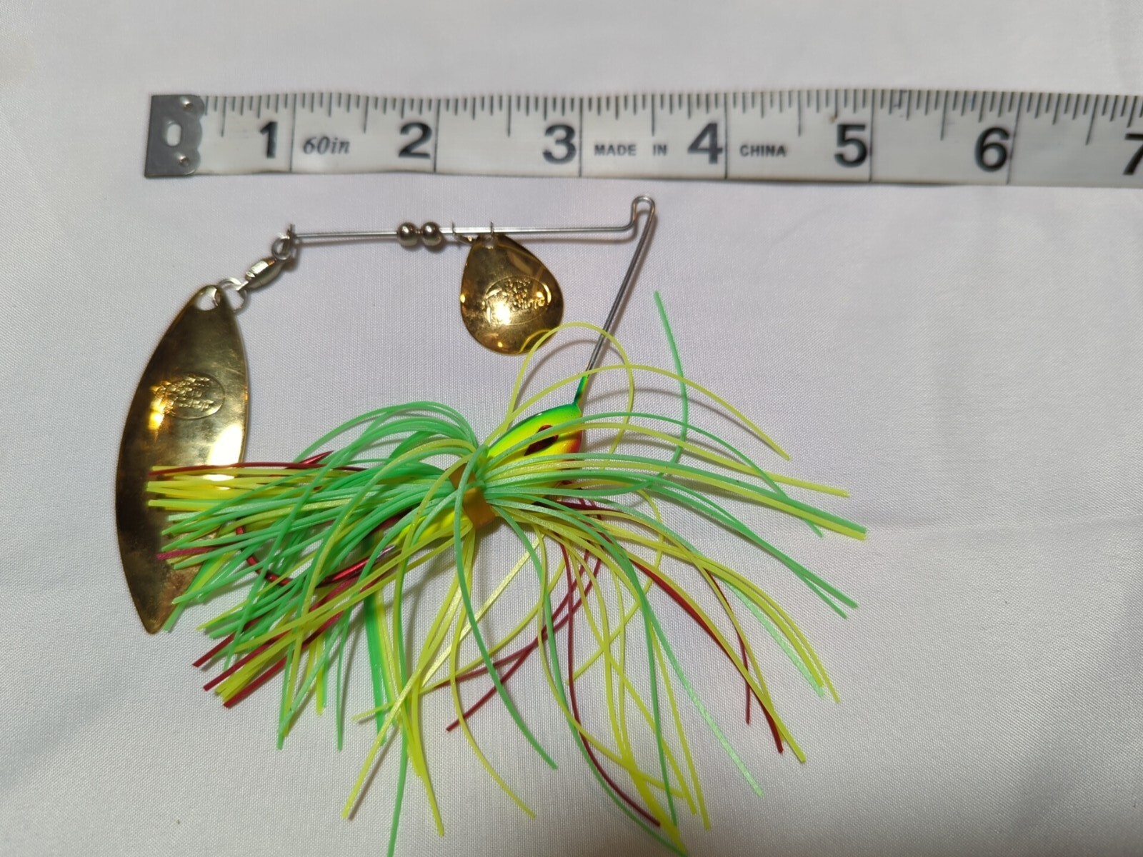 Lot of 16 Spinnerbait Buzzbait Fishing Lures With Plastic Case Incl. Bass Pro - Image 5