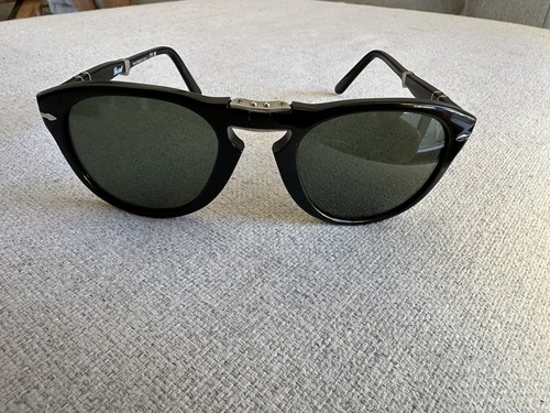 persol po0714 folding sunglasses
