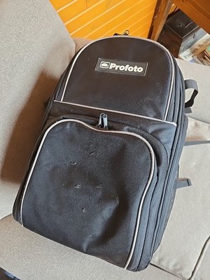 Pre-Owned Profoto Backpack M for 2 D1 Air or B1x Flash Lights Used But Intact