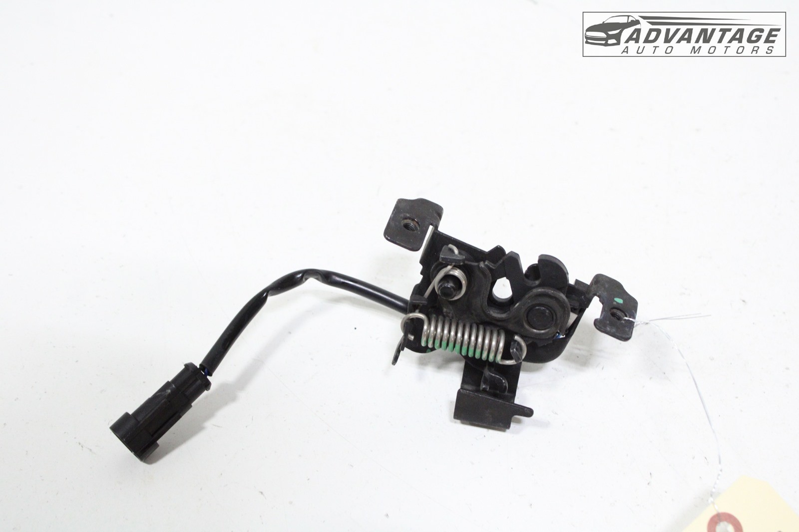 2014-2021 MASERATI GHIBLI FRONT HOOD BONNET RIGHT SIDE LOCK LATCH ACTUATOR OEM