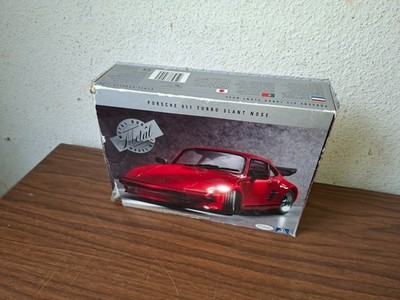 Testors Porsche 911 Turbo Slant Nose