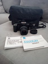 Minolta Maxxum 5000i film camera/ Maxxum 35-80mm 1:4 22 Lens, Bag and Manual