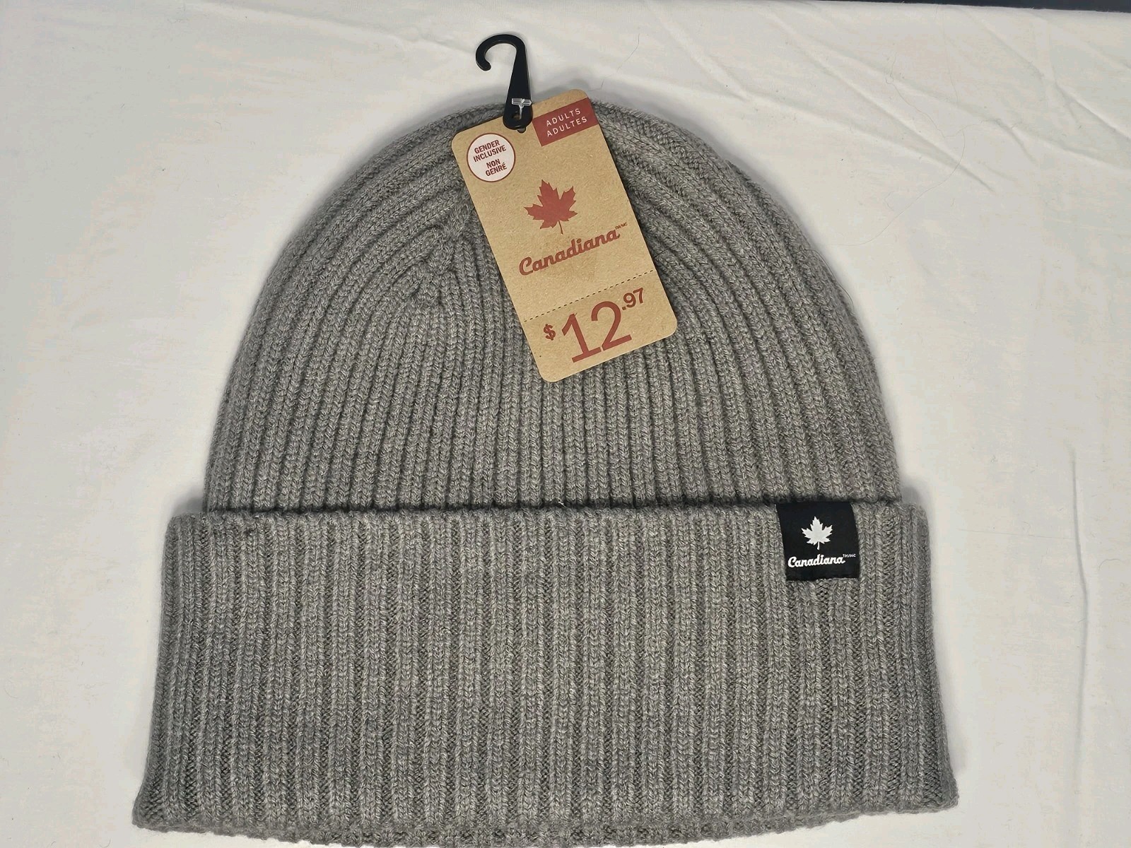 Canadiana Gray Adults Large Knit Beanie Hat  Winter Toque Brand New
