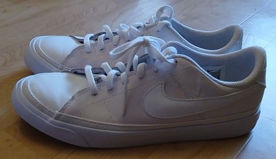 Damen Schuhe In Größe 40, der Marke Nike