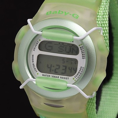 Casio Baby-G BGF-110 QZ Digitaluhr Jungen Damen getestet guter Zustand