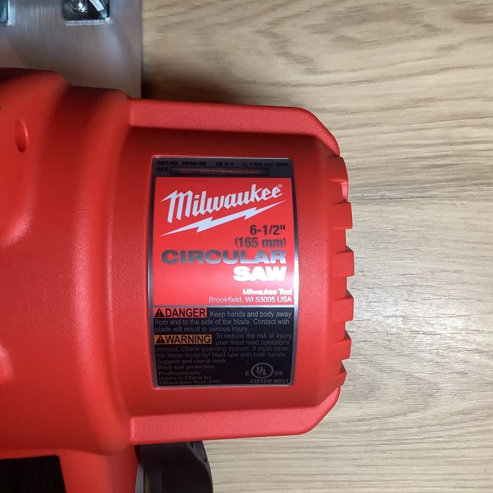 Milwaukee 2630-80 M18 18V Cordless Li-Ion 6-1/2 in. Circular Saw (Tool Only) - Image 3 of 4