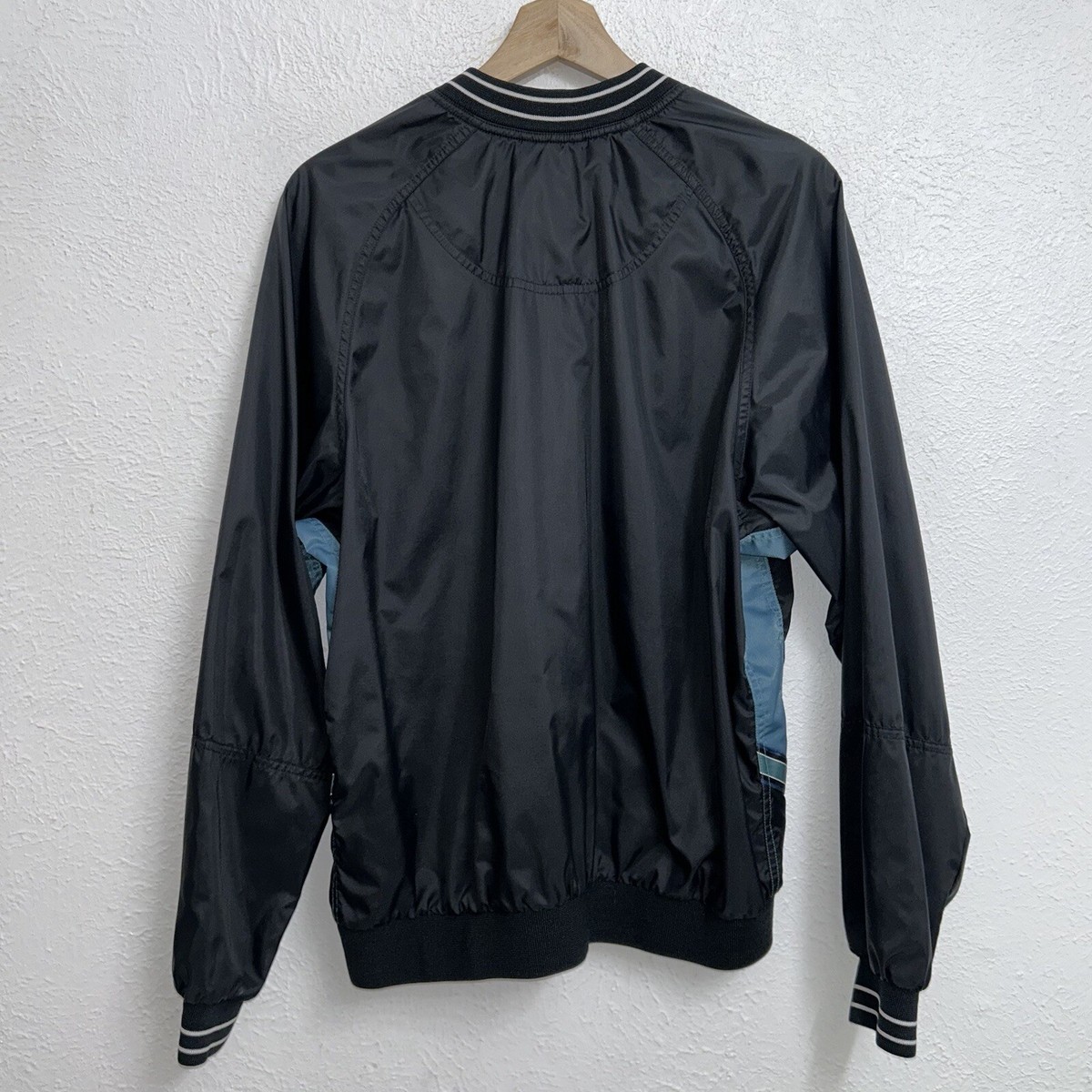 s-l1200.jpg s-l1200.jpg