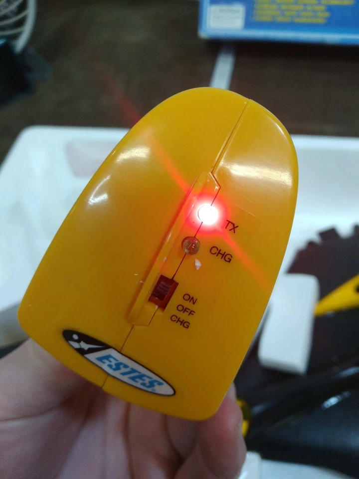 Estes 4181 Viper Radio Control Airplane motion auto sensing control - Image 2 of 4