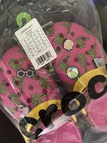 CROCS Cutie Crush Spring Break ClogK Pink Beach Junior Girls MULTI SZ - Picture 3 of 3