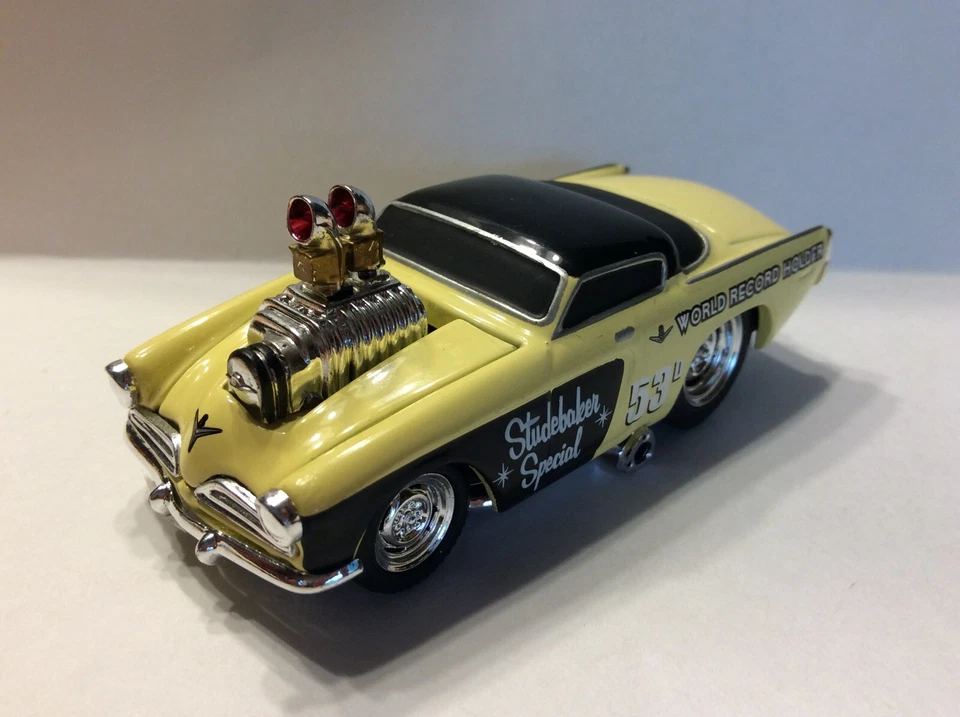 Muscle Machines 1953 Studebaker Coupe 53 Studebaker 1/64 die cast - - Image 4 of 4