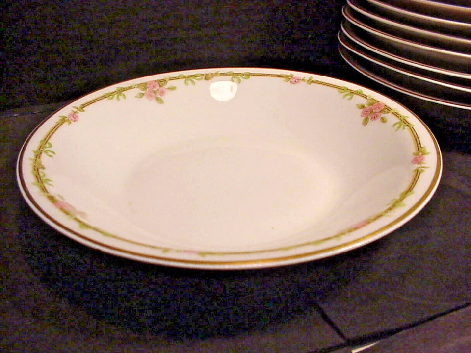 Theodore Haviland Limoges France Schleiger 625A PINK ROSES 12 Coupe Soup Bowls - Image 2 of 4