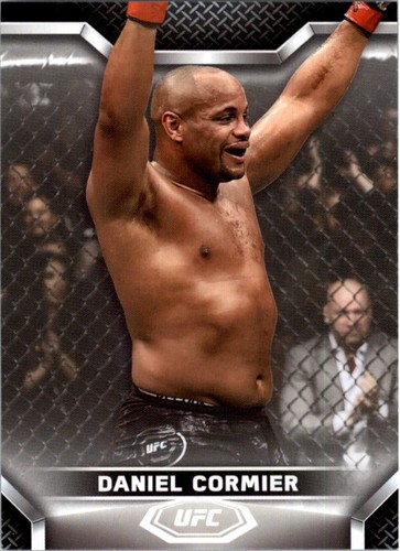 Daniel Cormier #14 2020 Topps UFC Knockout card