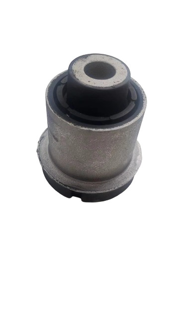 Front Lower arm Bushing （aluminium）Maserati Quattroporte Ghibli OEM：670039029/33