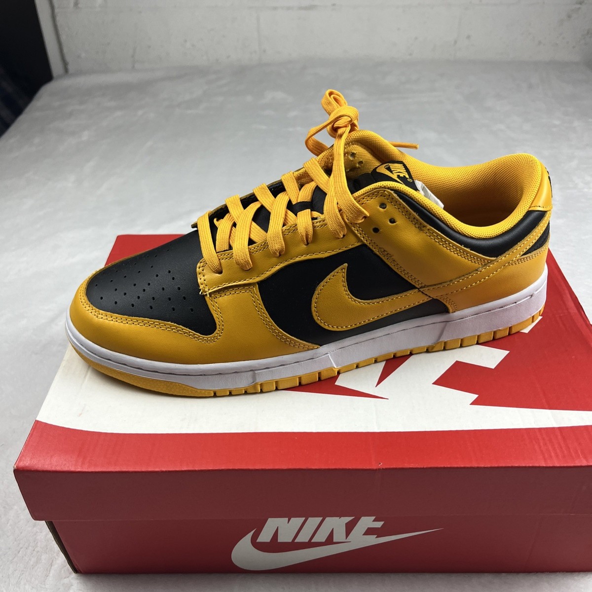 Nike Dunk Low Championship Goldenrod 2021 DD1391-004 Brand New In