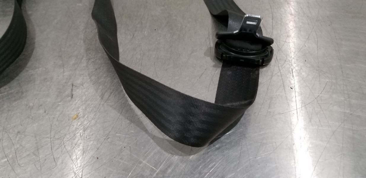09 MASERATI GRANTURISMO COUPE SEAT BELT RETRACTOR FRONT RIGHT PASSENGER BLACK