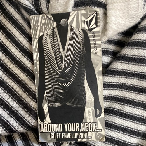 Volcom Black White Striped 2-Way Tank Sweater - Small - Picture 9 of 13