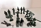 MARX 1950's ARMY TRAINING CENTER - 16 GI's in 10 POSES - VERY GOOD VINTAGE LOT