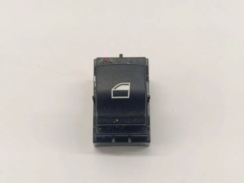 BMW 2 Gran Tourer F46 Fensterheber Schalter Vorne links 9208107 1.50 31060607