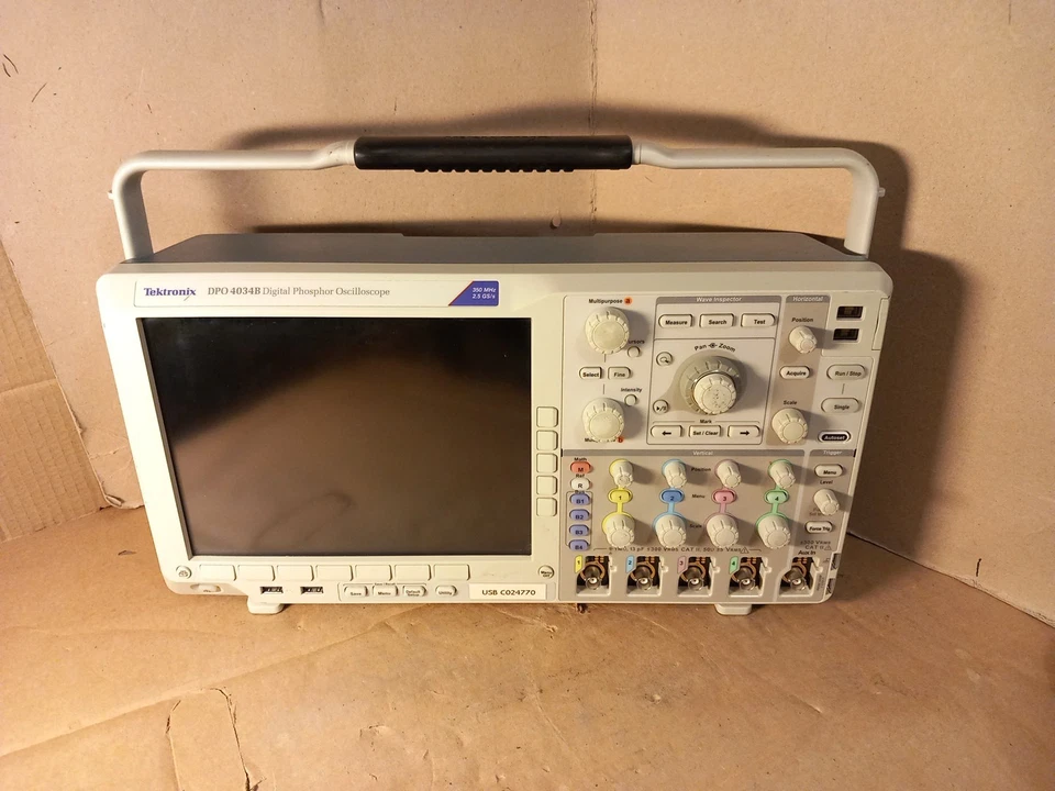 Tektronix DPO 4034B Digital Phosphor Oscilloscope 350Mhz 2.5GS/s - Image 2 of 4