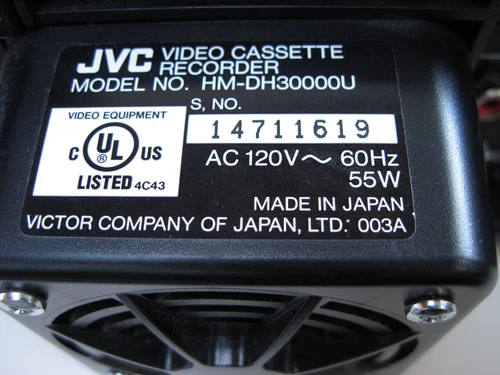 D-VHS RECORDER/PLAYER - Thumbnail 5