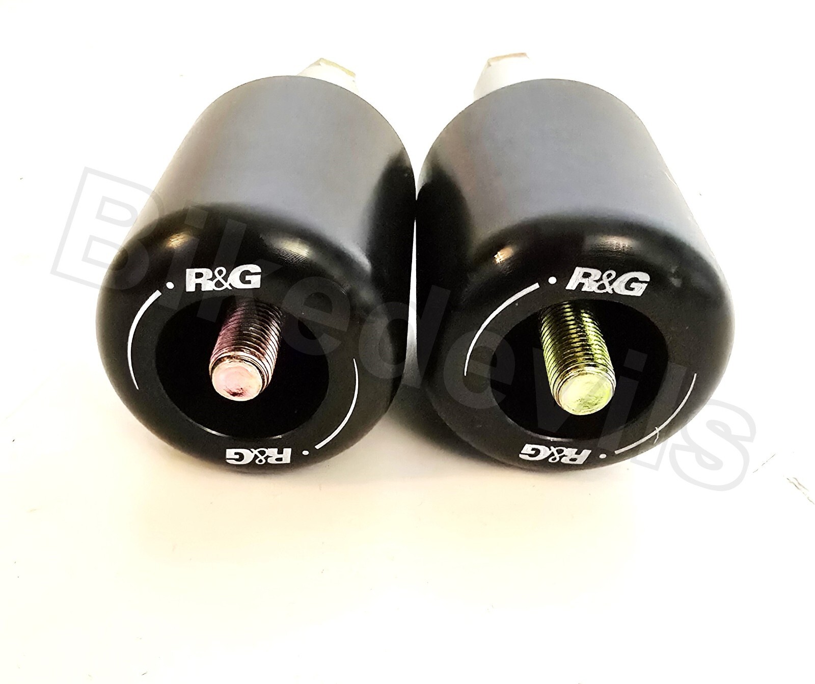 Yamaha YZF-R1 SP 2004-2006 R&G racing classic round crash protectors bobbins