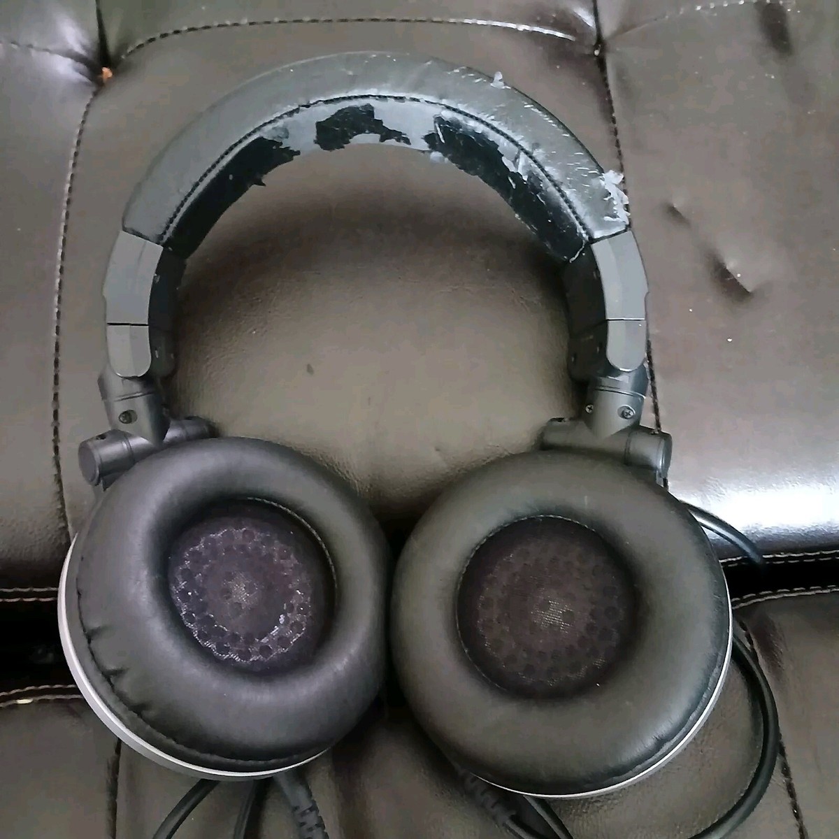 Audio Technica ATH-PRO700 MK2 Headphones | eBay