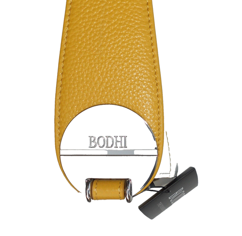 Bodhi M Leather Flap Hobo White Yellow Butterscotch Mustard Shoulder Chevron New - Picture 5 of 6