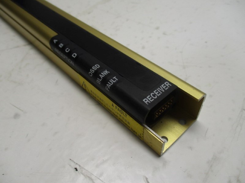 SUNX SF4-AH24-T  UNMP