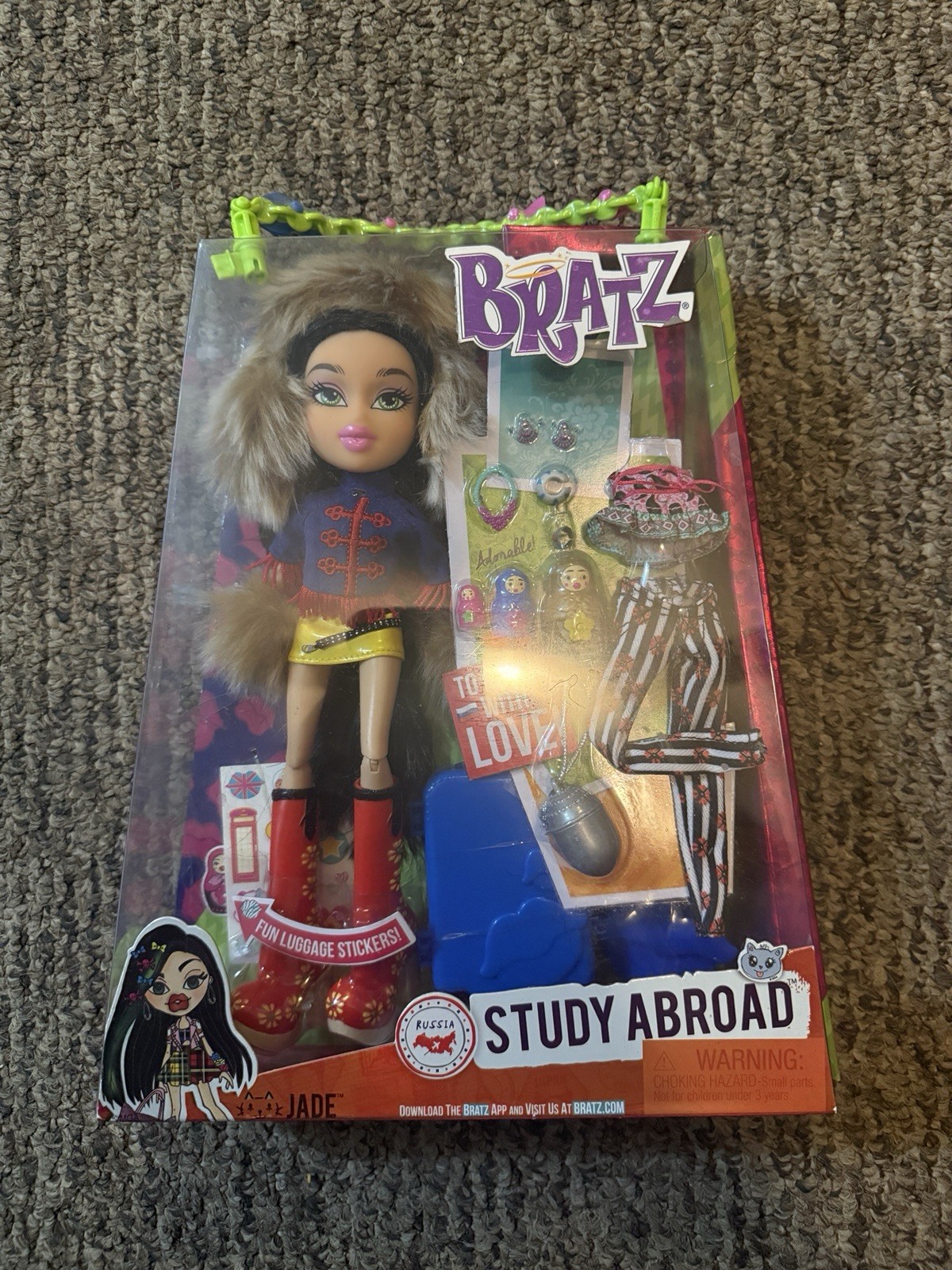 RARE and HARD TO FIND! Bratz Study Abroad Doll with Accessor
