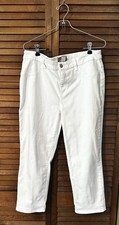 Chicos Pants Womens Sz 1 Capri Crop White Straight Stretch Casual