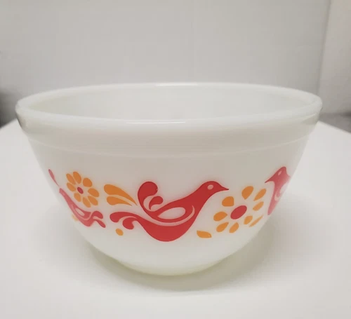 Pyrex Friendship 401 - 1 1/2 Pint Cinderella Mixing Bowl  Excellent!
