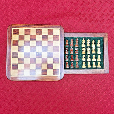 WOODEN MAGNETIC TRAVEL CHESS SET WITH STORAGE DRAWER
