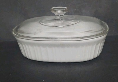 CorningWare French White Baking Dish 1.5 Qt Oval  with Pyrex Lid