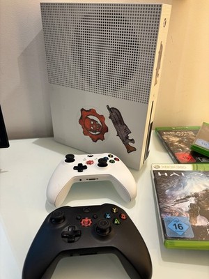 Xbox One S 500 GB Konsole - Weiß & 2 Controller & 4 Spiele