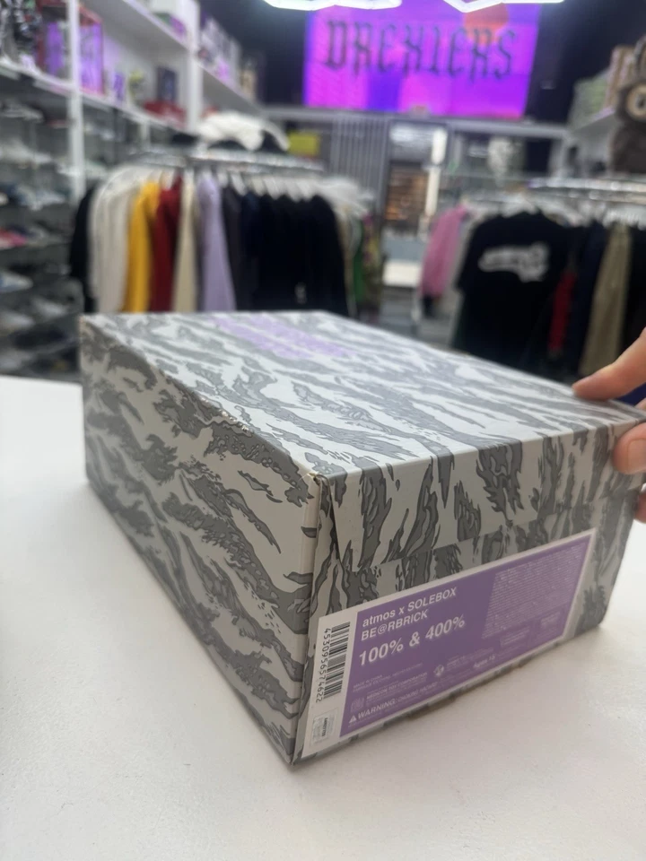 Atmos Solebox Bearbrick 100% 400% 100% Sellado Nuevo Foto 3 de 4