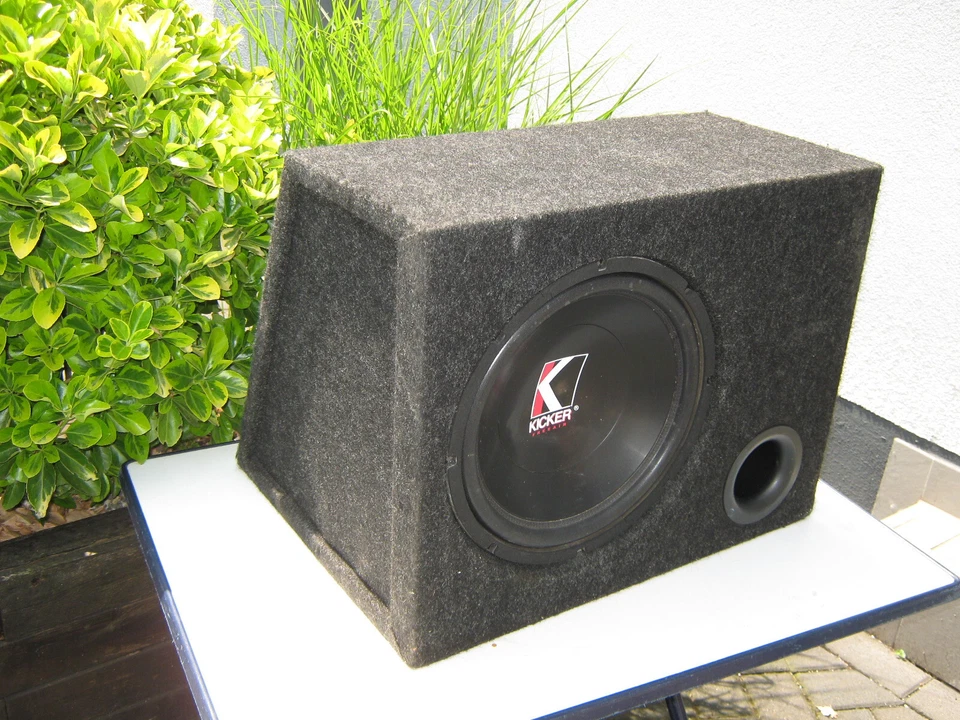 Kicker Freeair C12a-30cm 12 Zoll Aktiv Subwoofer im Reflex-Gehäuse Ca. B 54cm - Bild 2 von 4
