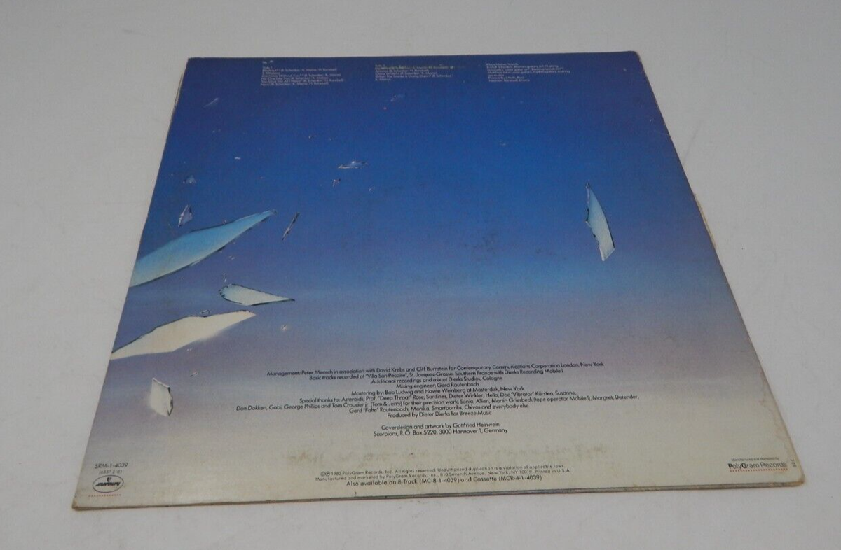 Scorpions – Blackout (Vinyl LP, 1982) Mercury Records SRM-1-4039
