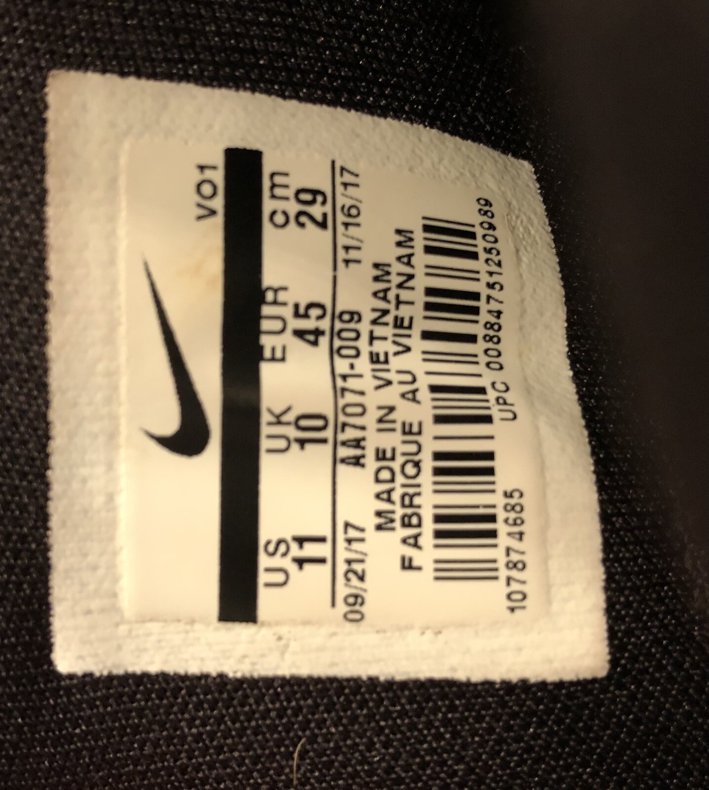 Black Nike Kyrie Flytrap - image 4