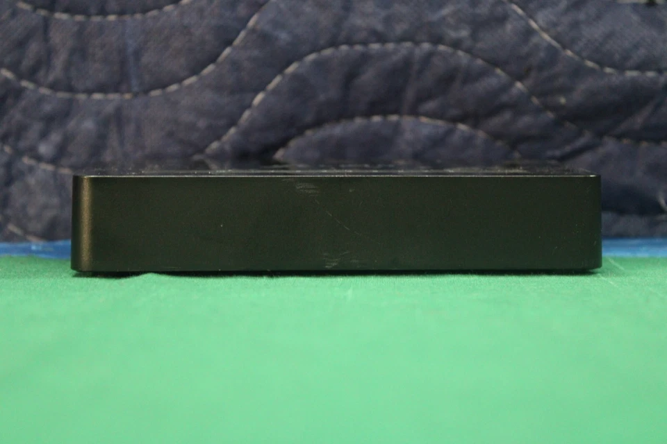 Belkin E4G0810 проводной гигабитный сетевой коммутатор 8 портов - Изображение 2 из 4