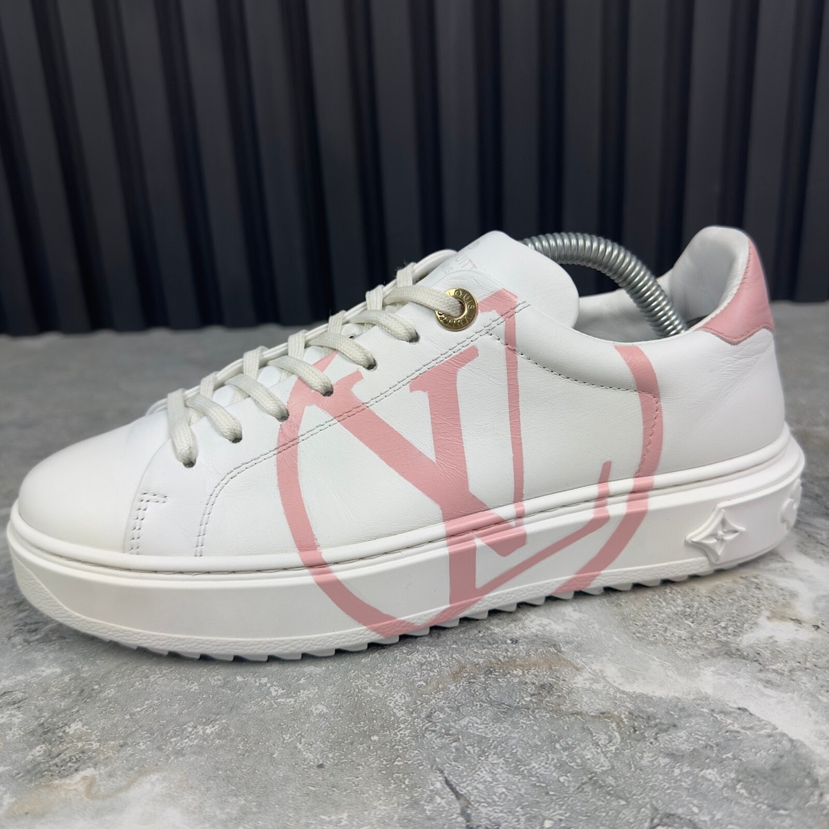 Louis Vuitton Time Out Sneakers Pink Logo White Leather 7 US or 37