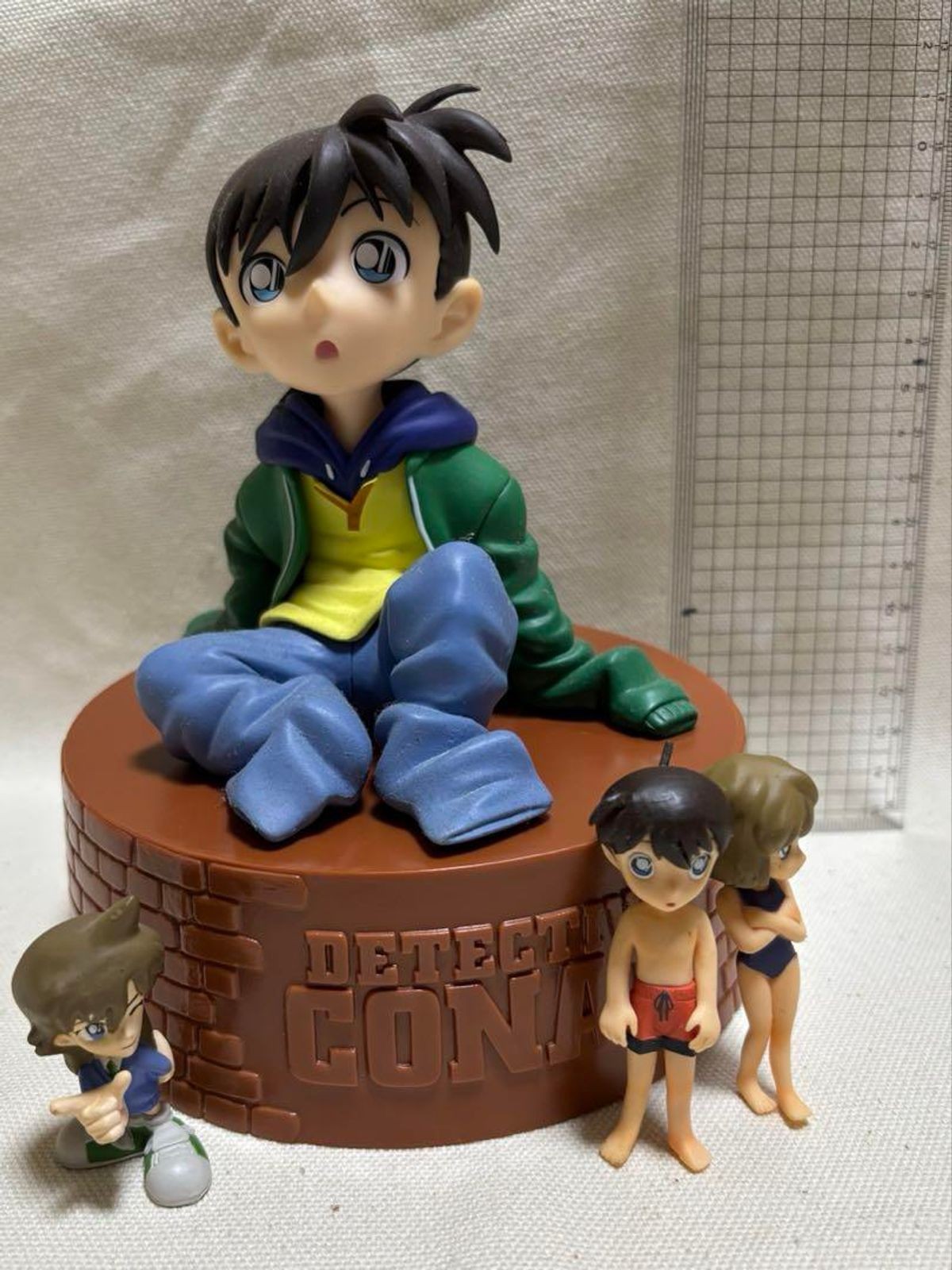 Detective Conan Mini Figures Set - Conan, Ran, Ai