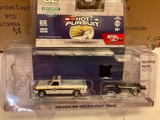 Greenlight Hot Pursuit Hitch Tow Philadelphia Police Dodge Ram  Trailer